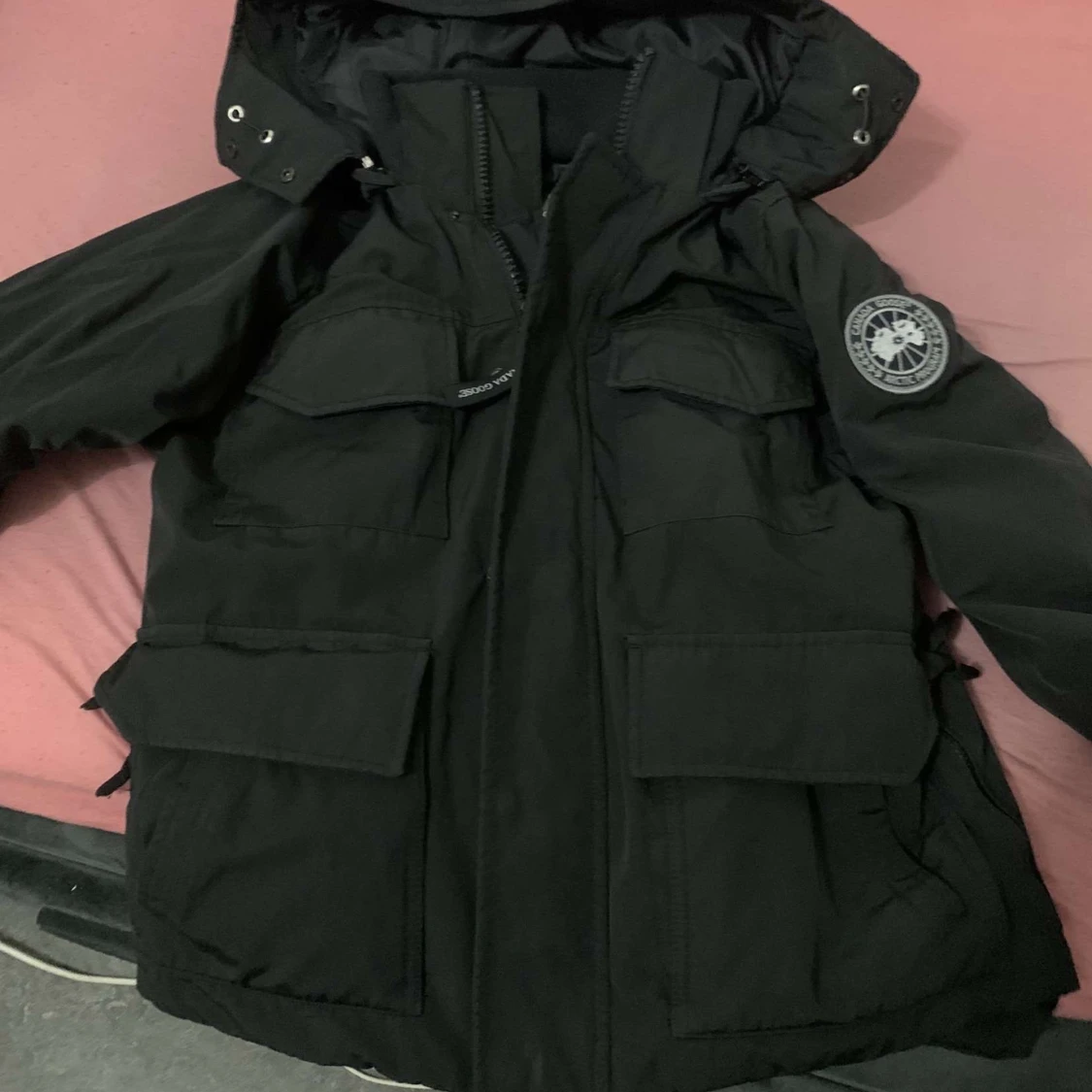 Svart canda gose jacka