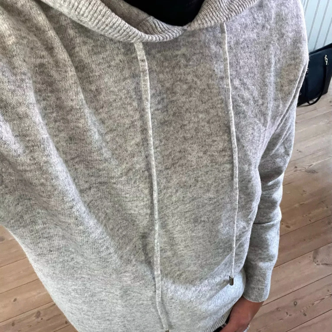 Ljusgrå Merinoull Hoodie - 90