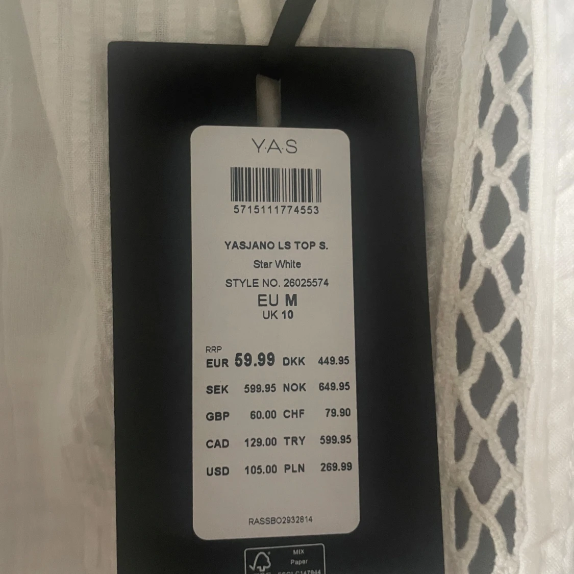 Jättefin blus från yas  - 93