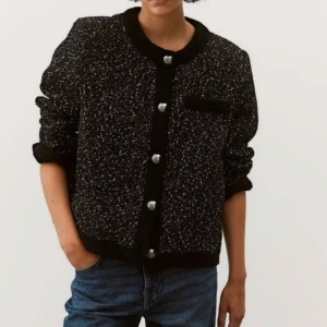 HM jacka  - Aldrig använd stl s ! Superfin verkligen nypris 779:- 