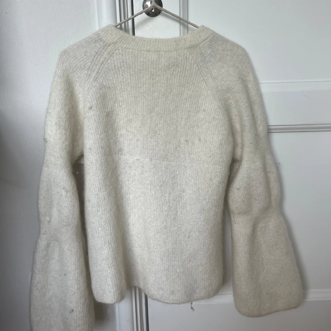 Vit stickad tröja - 91