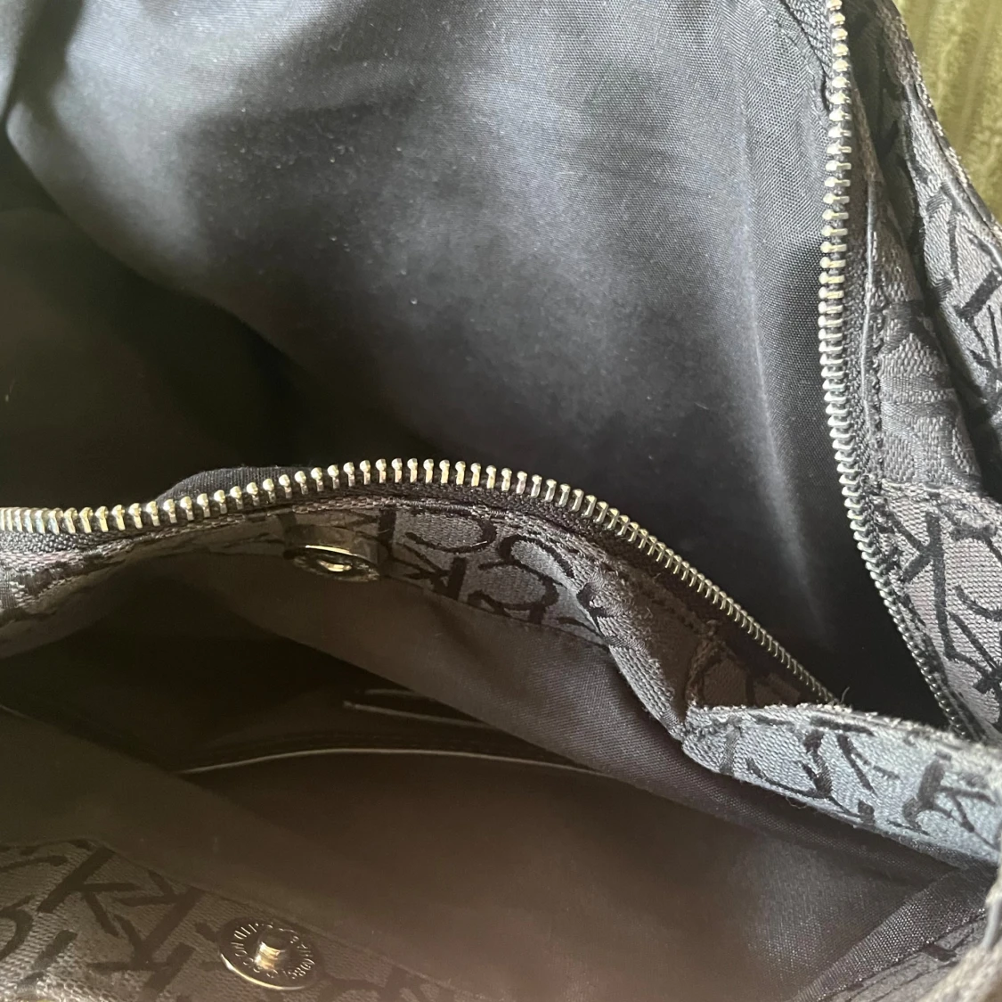 Calvin klein väska - 92