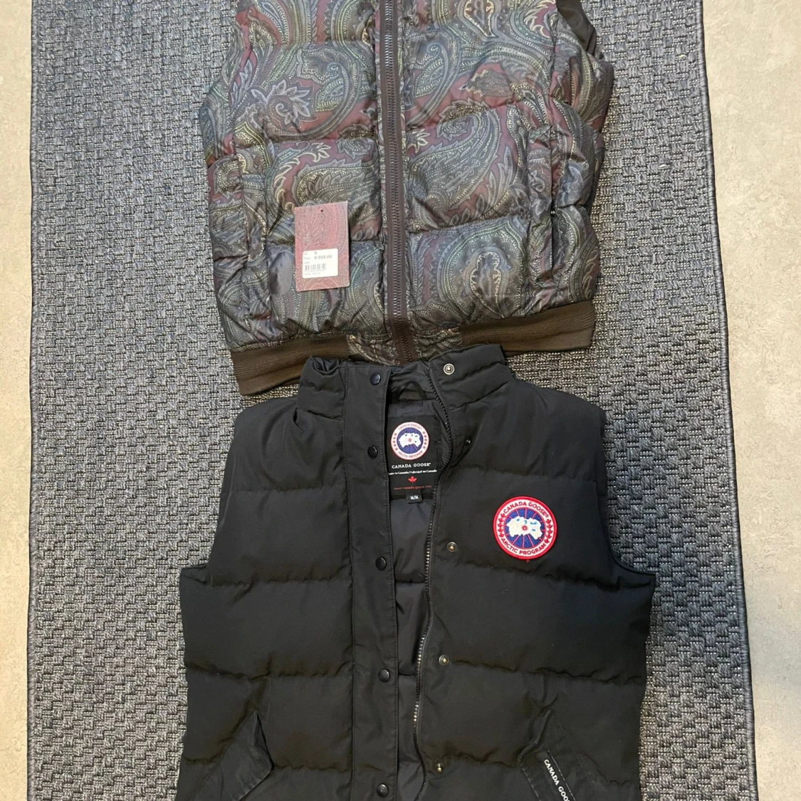 etro väst och canadea goose västar!