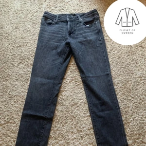 Jack & Jones jeans - Skick 8/10 nypris 700kr  Hör av er vid frågor!