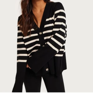 Kofta - använd 2 gånger!! nypris 559kr