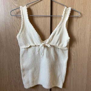 Djerf Avenue topp  - Fint skick