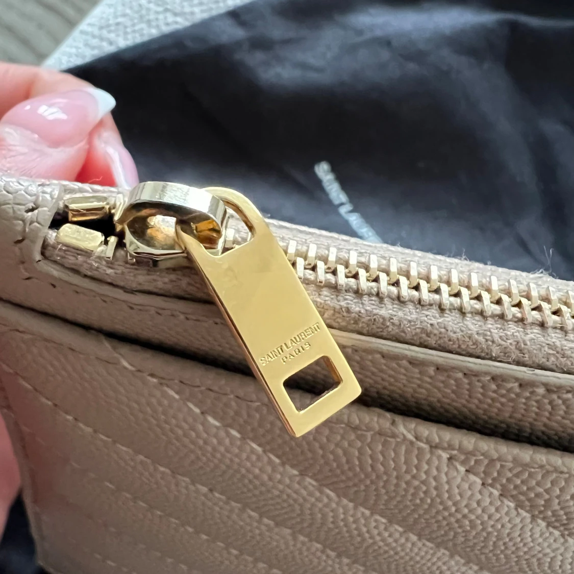 YSL väska - 91
