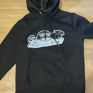 Trapstar tracksuit  - Hoodie med byxor Båda storlek M Pris kan diskuteras