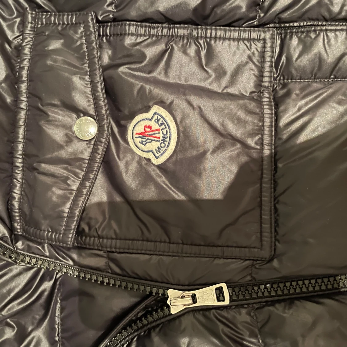 Moncler jacka - 90