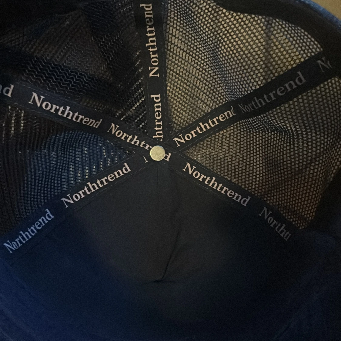 Velvet keps helt ny från samarbete - 90