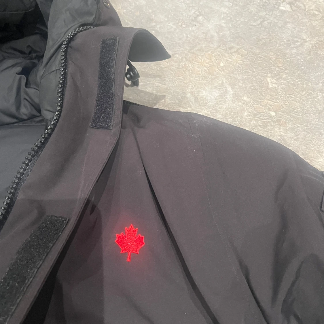 Svart dunjacka från Canada Goose - 92