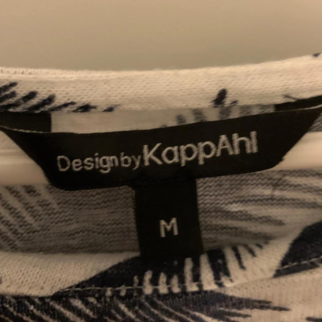 Semester tshirt med trumpetärm - 91