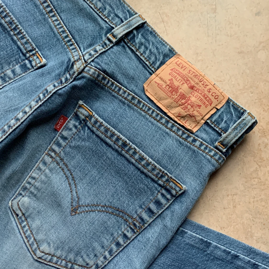Levis lowwaist bootcut 525 - 91