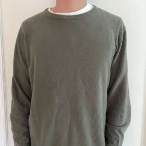 Park lane pullover  - Grön pullover tröja i gott skick Perfekt för hösten  Pris kan självklart diskuteras🙌🏻
