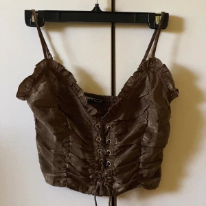 festtopp - nyskick, har endast testat!💕