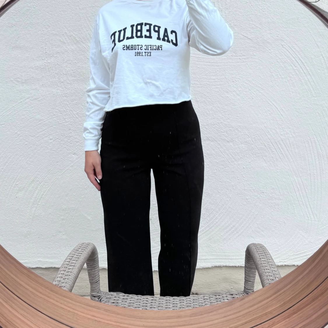 Vit croppad tröja från Capeblue