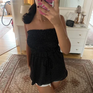 Off shoulder topp  - Söt off shoulder topp som inte kommer till användning 