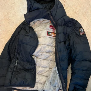 Parajumper jacka - Storlek xs/s 