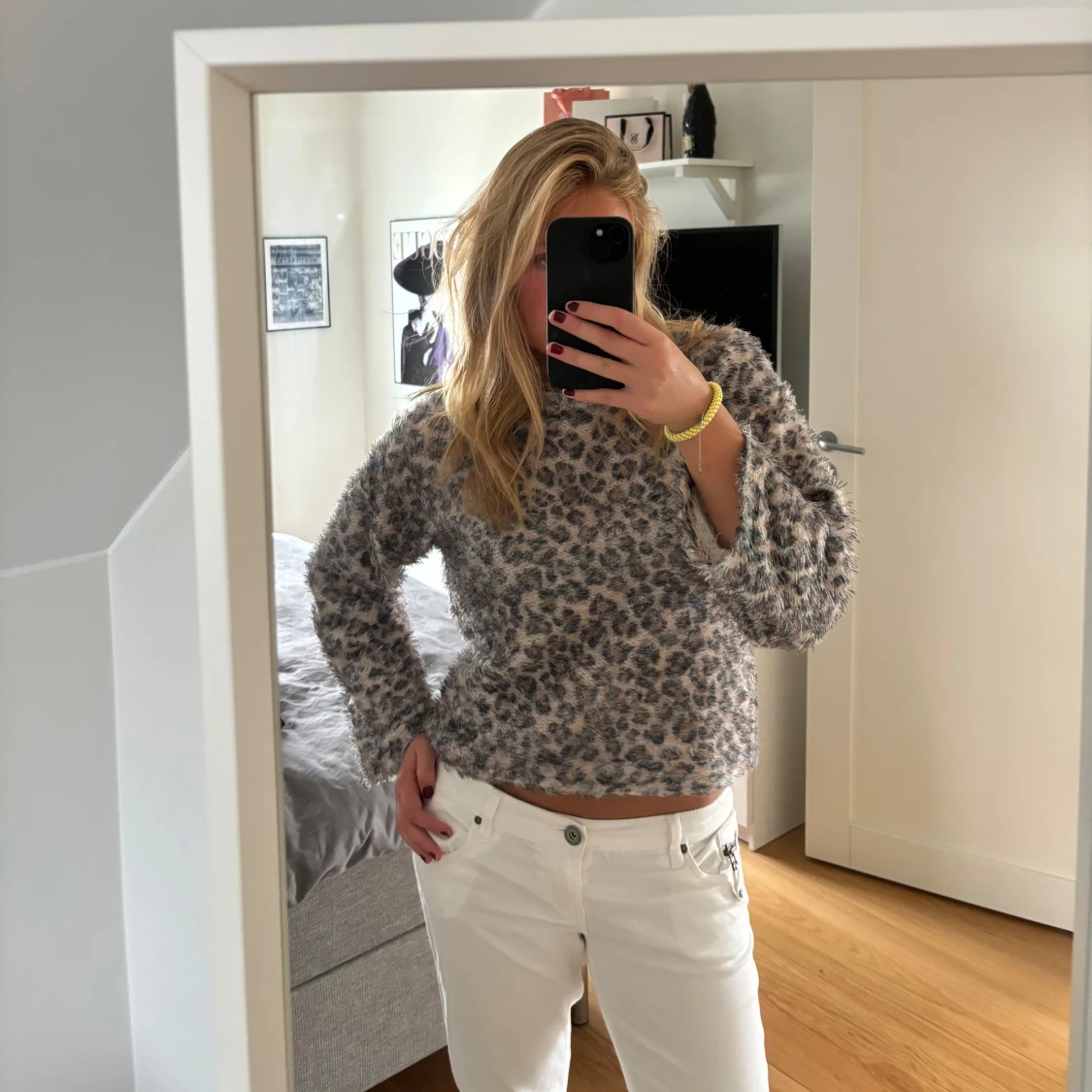 Stickad leopardmönstrad tröja  - 90