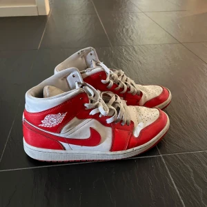 Jordan 1 high  - Slitna men går att fräscha upp