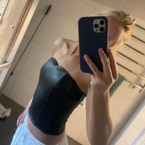 Läder topp - En fin läder, använd någon enstaka gång.