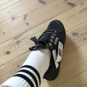 Superga suede - Helt i mocka istället för de klassiska tygskorna. Endast provade.