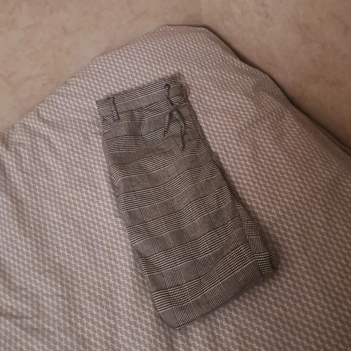 Stiliga byxor från only - 91