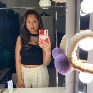 Zara topp - Svart topp från Zara. Använd en gång