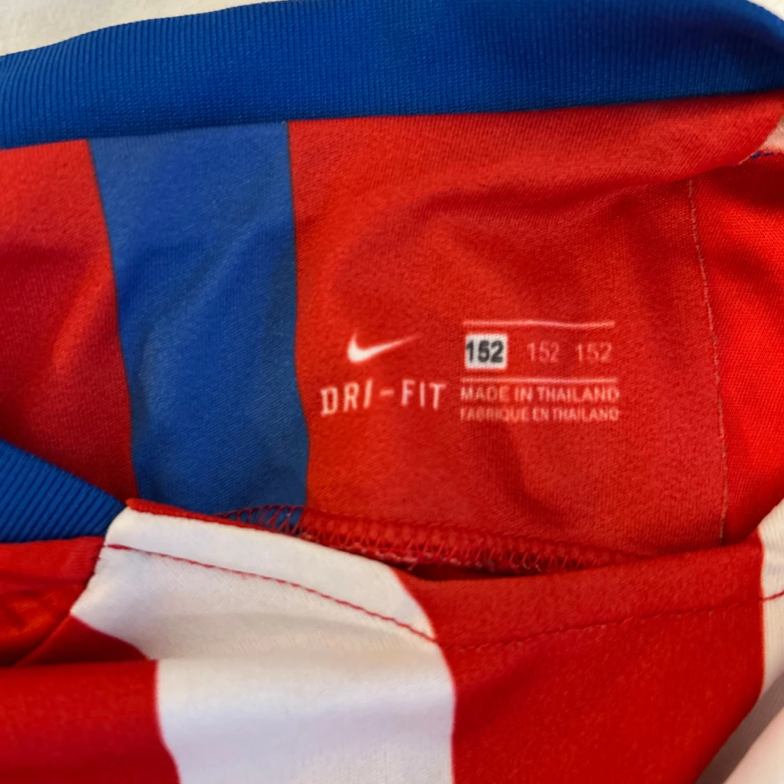 Atletico Madrid (Griezmann) t-shirt hemma 2018/19 i storlek 152 - 91