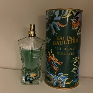 JPG Paradise garden - Tja! Säljer min JPG paradise garden då den ej används längre. 50-55 ml av 75 ml är kvar i flaskan. Pris kan diskuteras