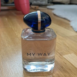 My way parfym - Knappt använd giorgio Armani 