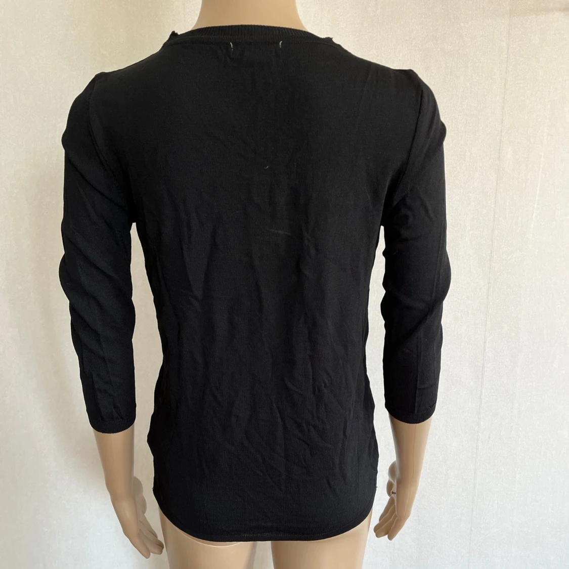 Svart kofta med paljetter - 91