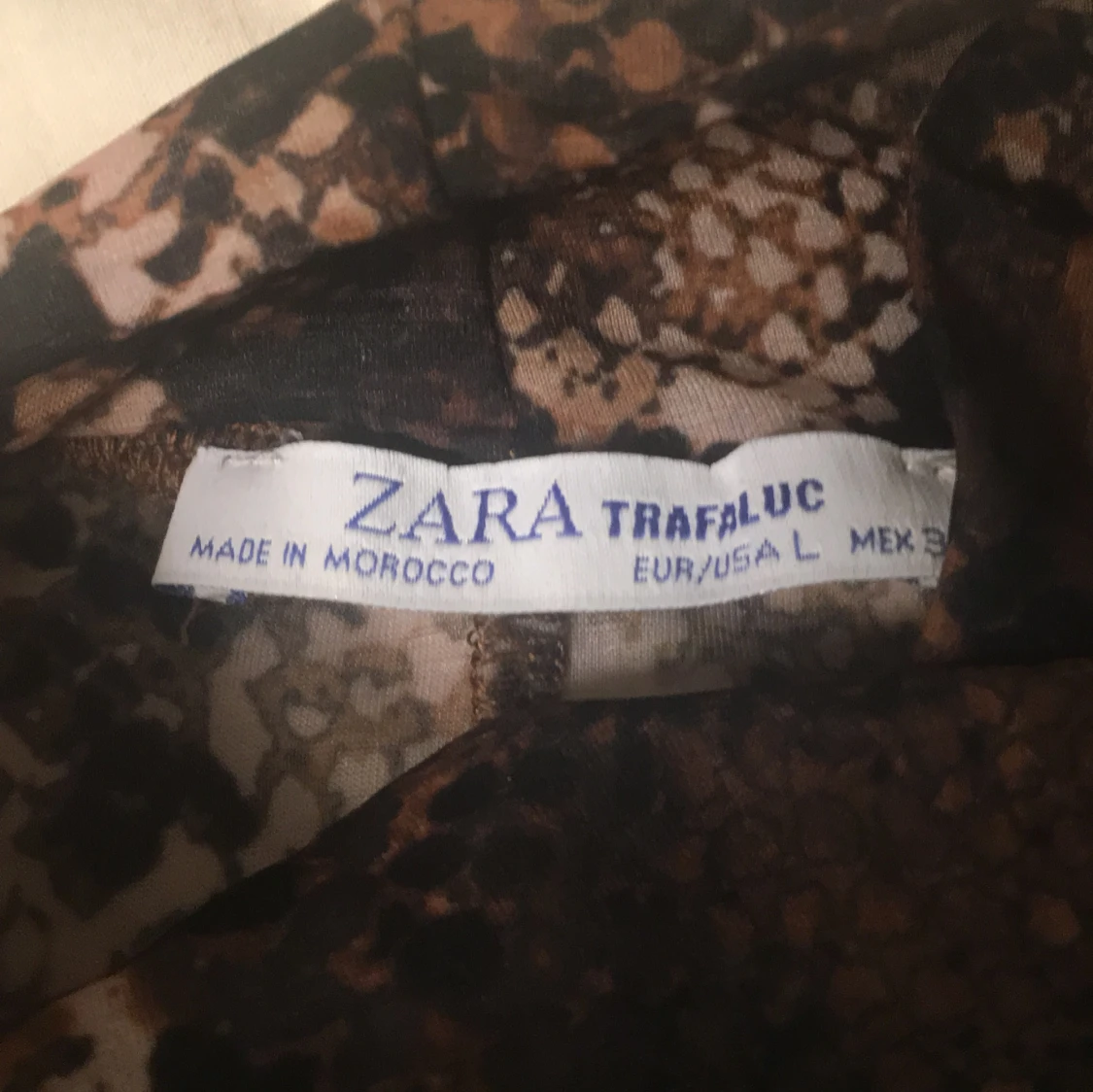 Orm mönstrad långärmad - 90