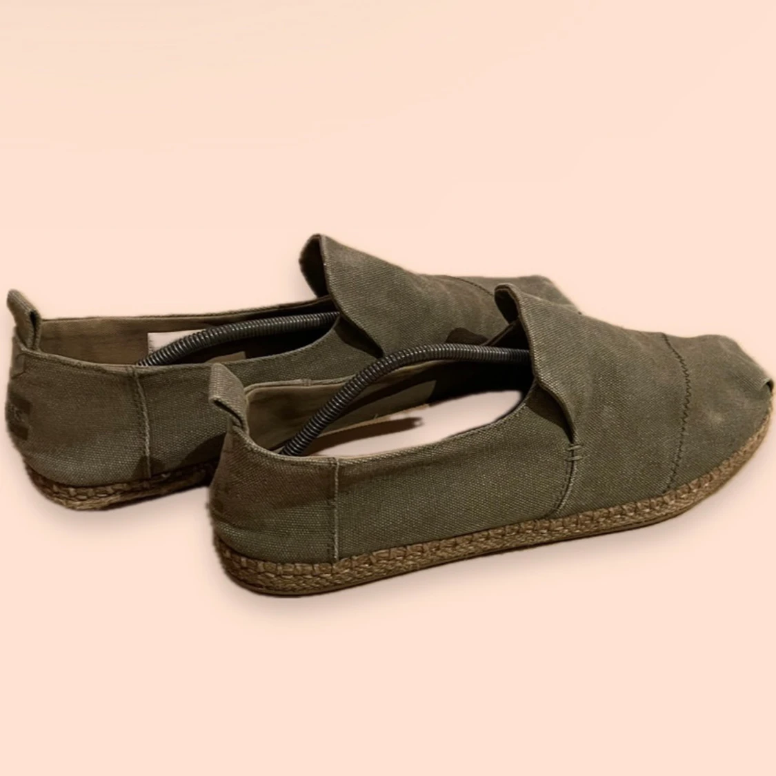 Olivgröna loafers från TOMS - 91