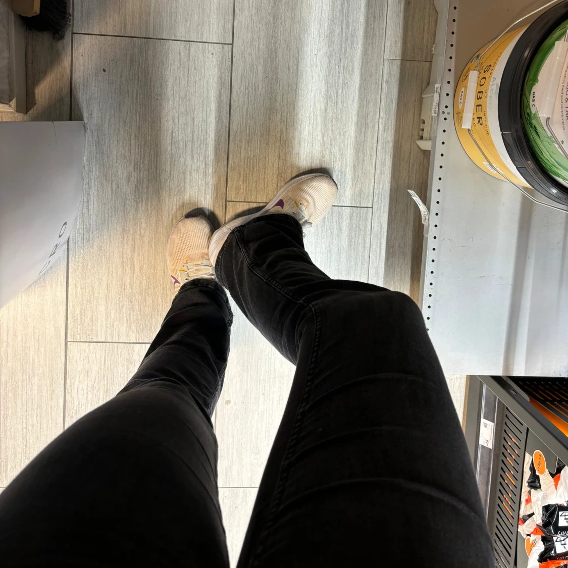 Svarta Bootcut Jeans  - 93