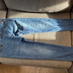 Replay  - Replay anbass i storlek 32/32. Det är stretch. Använda 2 gng. 
