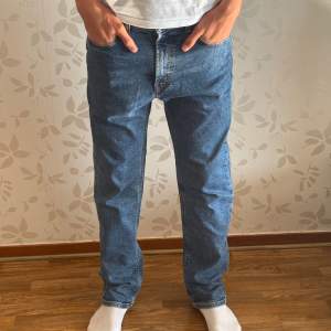 | blå jeans från dressman  | skick 9/10 | nypris 600 kr o mitt pris 249