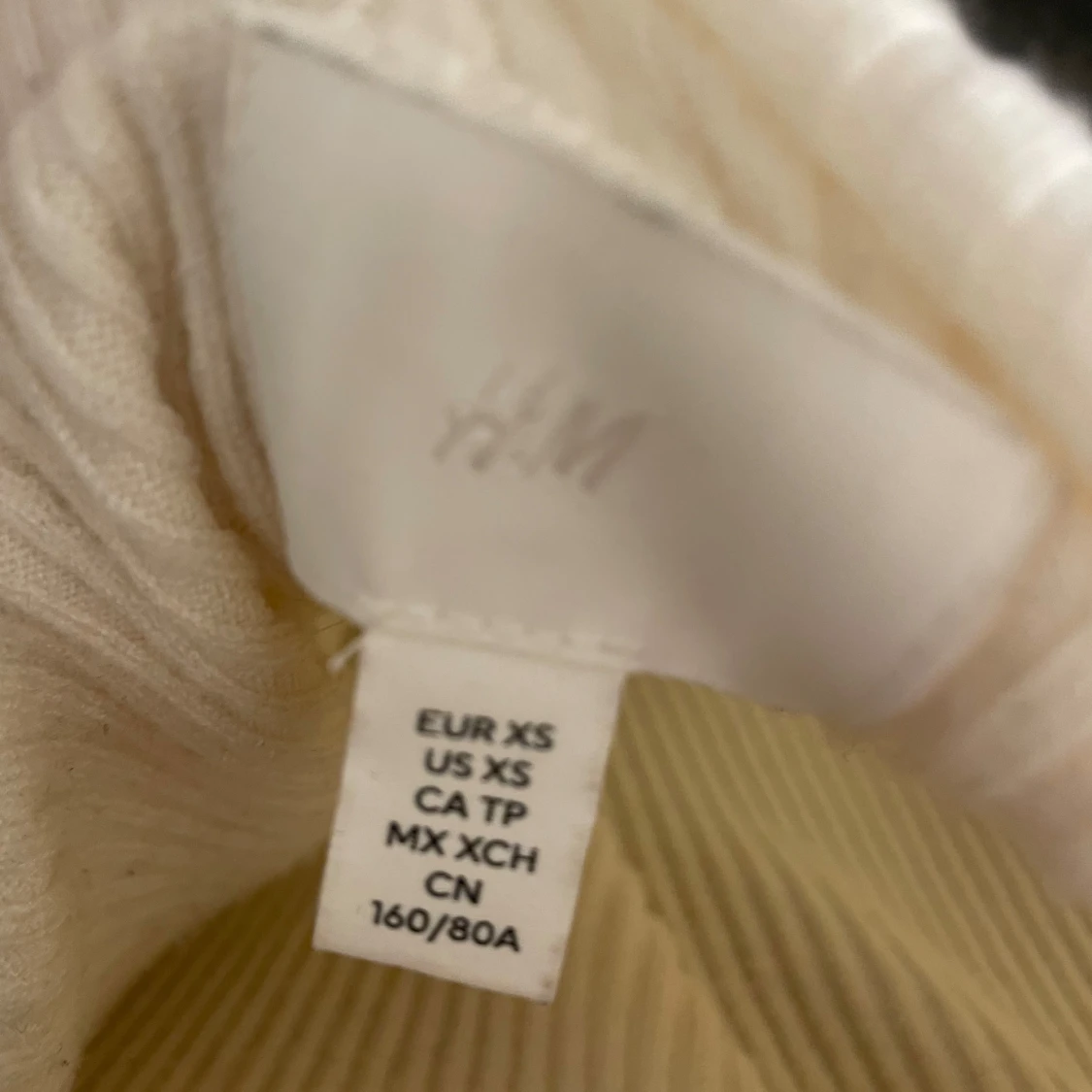 Vit offshoulder tröja - 90