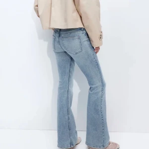 Low Waist jeans hm - Så snygg slutsålda Low waist jeans från hm❤️