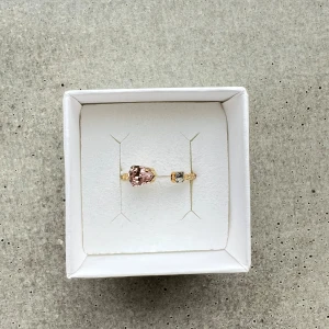 Caroline svedbom ring  - Fin Caroline svedbom ring i bra skick!❤️kontakta vid intresse🙌🏼Nypris 395kr