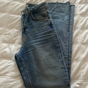 Vida jeans - Ett par jeans med vid passform, endast använda 2 gånger