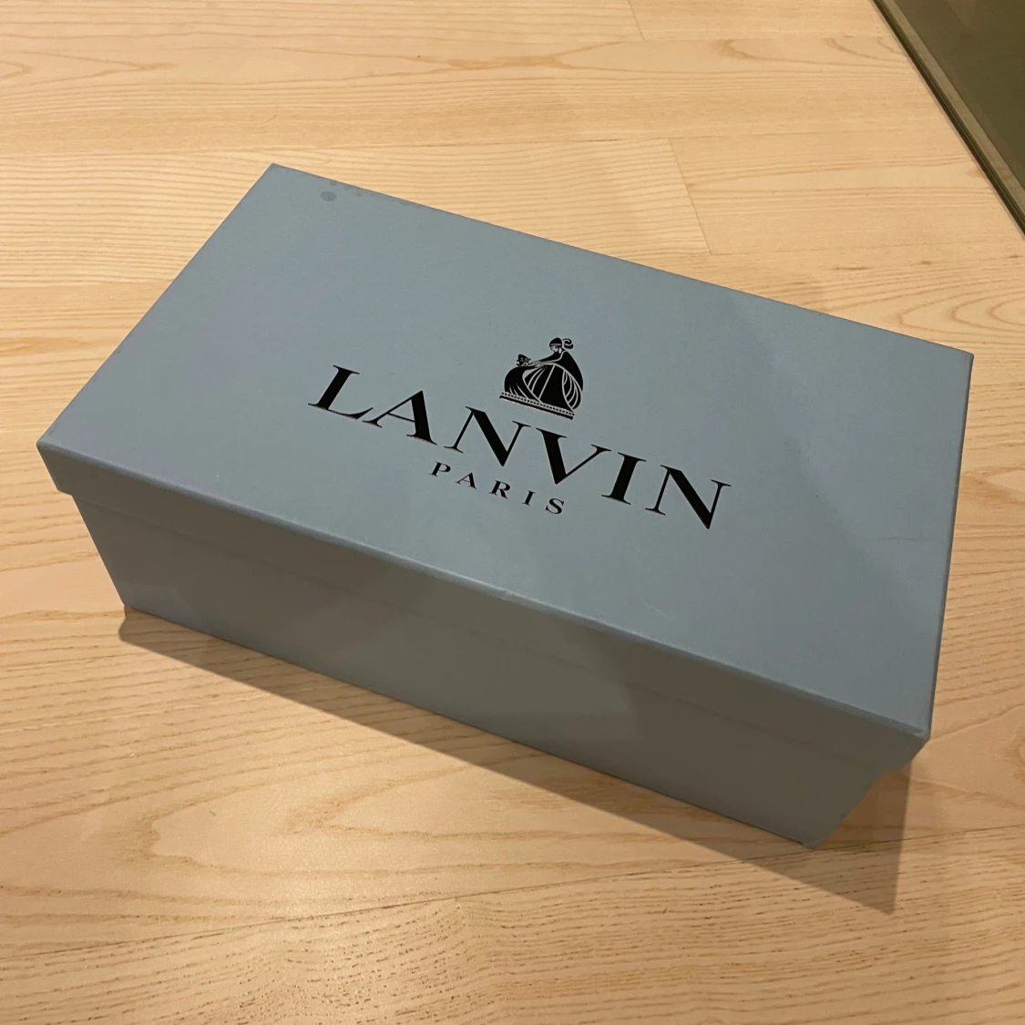 Vinröda Lanvins strl 42-43 - 92