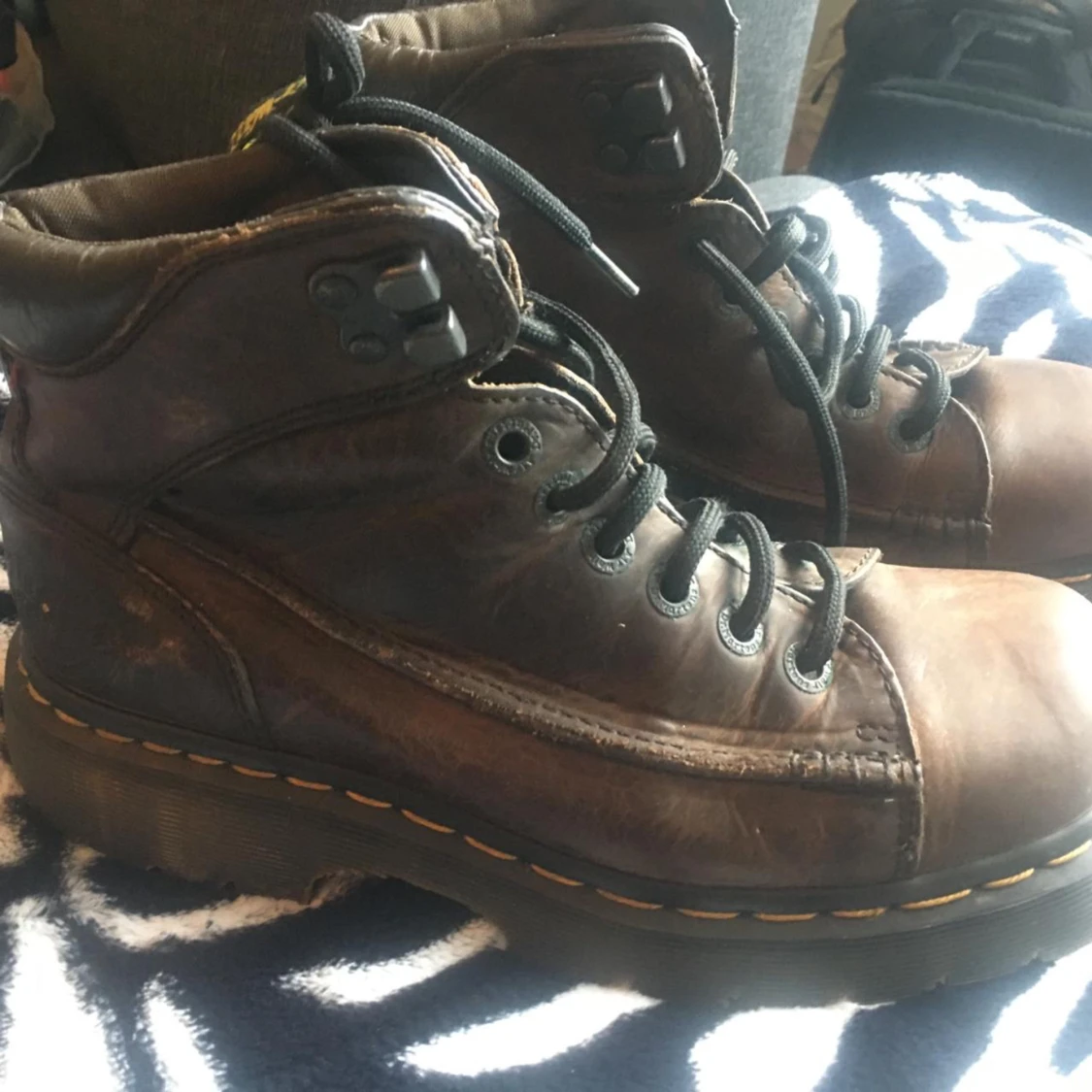 Dr Martens 8A18 Ankle Boots 40.5 - 90