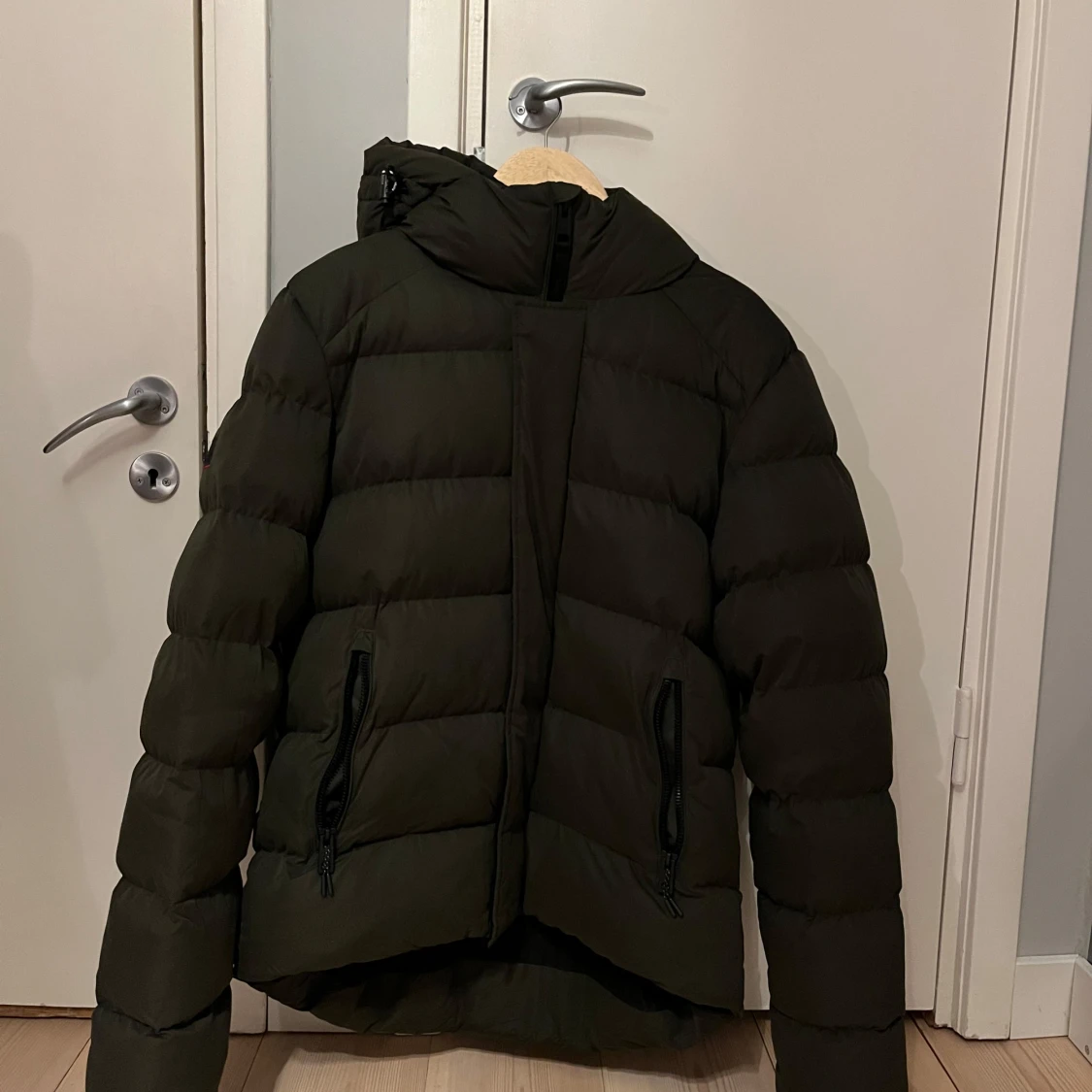 Grön pufferjacka från Superdry