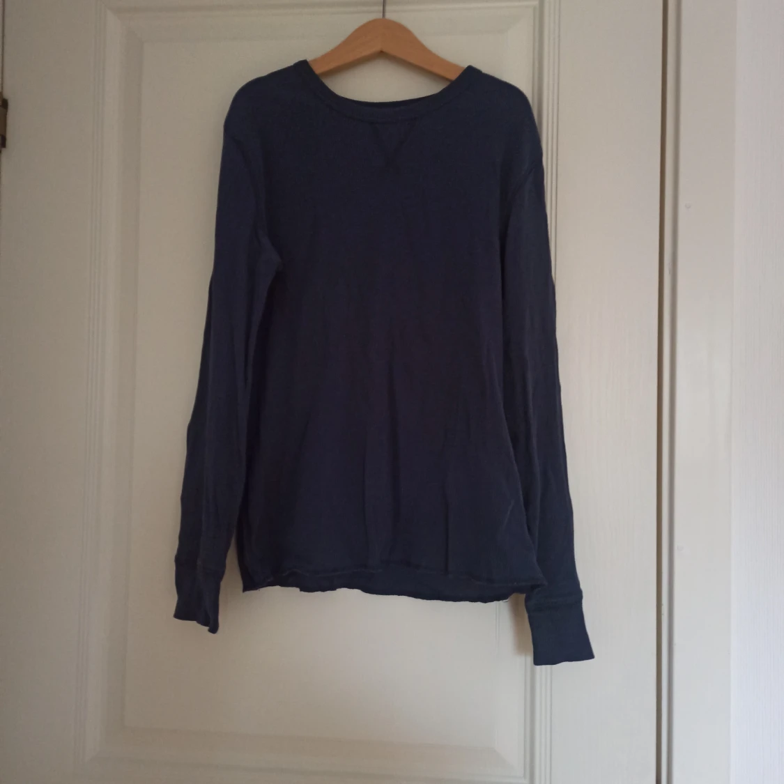 Mörkblå långärmad tröja från H&M - 90