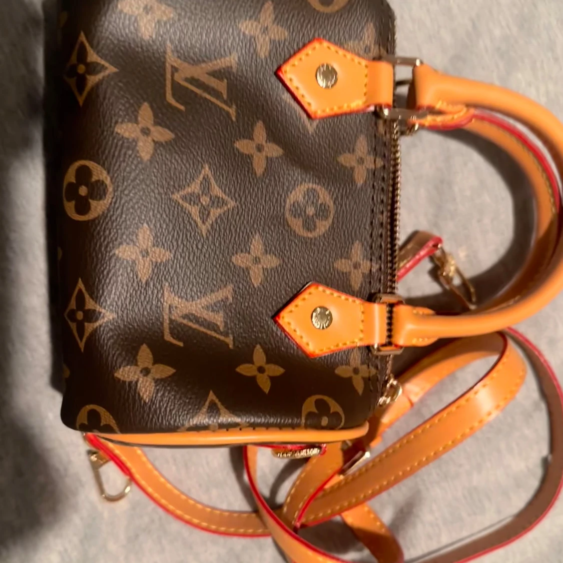 Brun liten väska  - 93