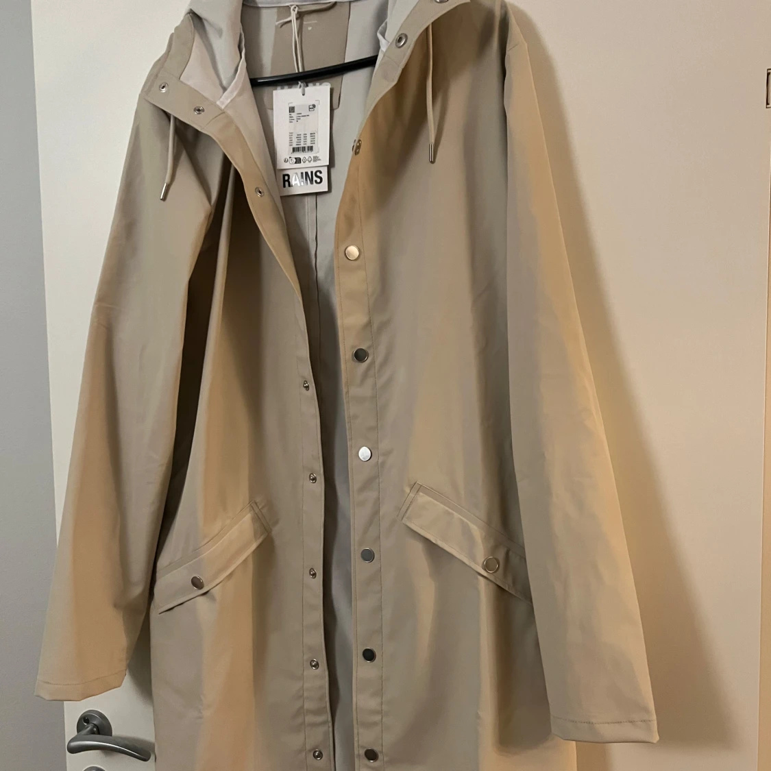 Helt ny regnkappa från Rains - 91