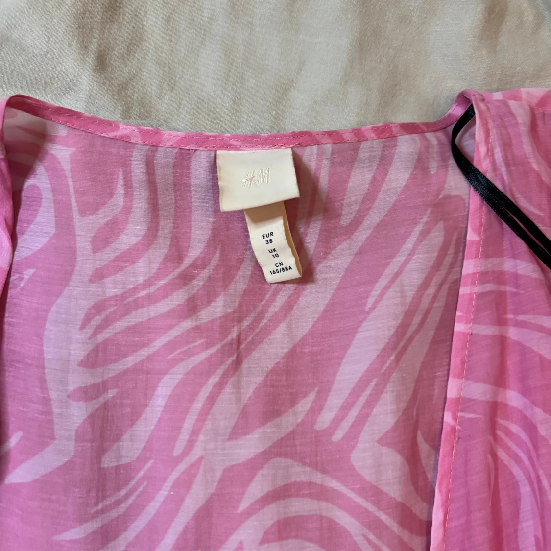 Rosa omlottblus från H&M - 90