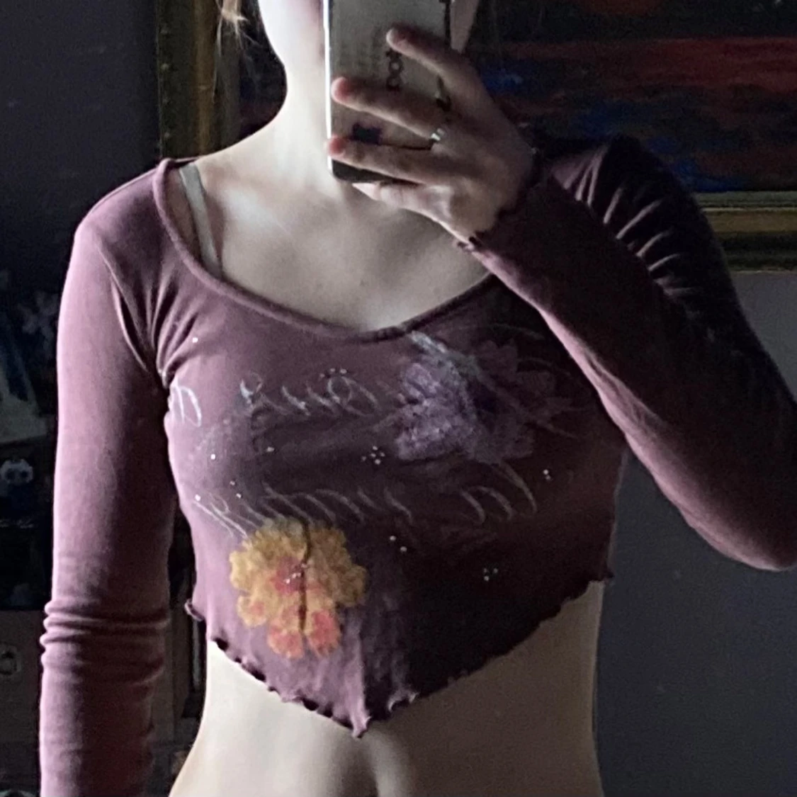 Brun croppad topp med blommotiv - 92