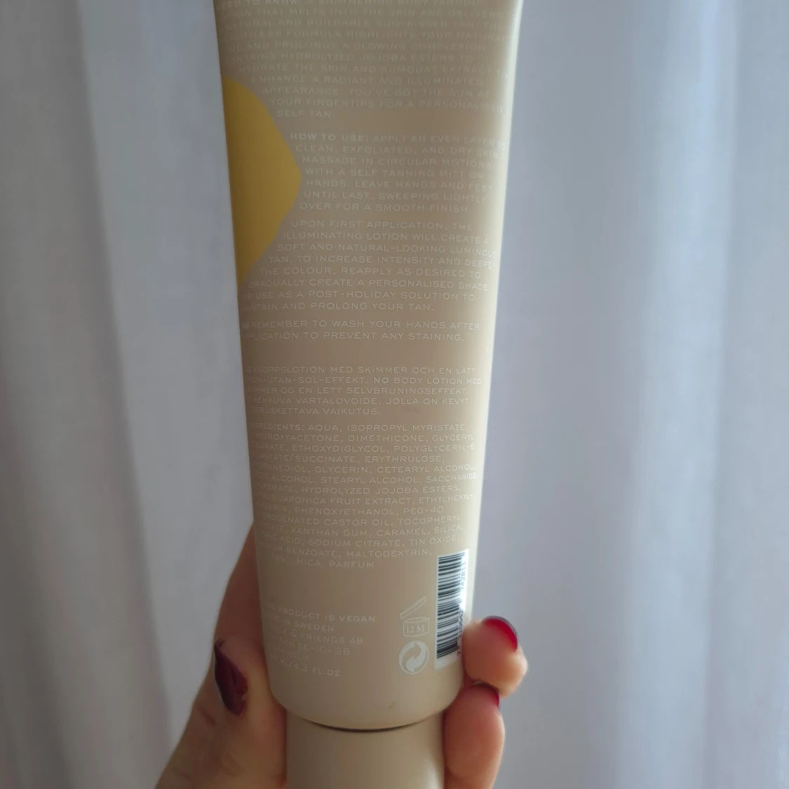 Illuminating Body Lotion från Sunny Stories - 91